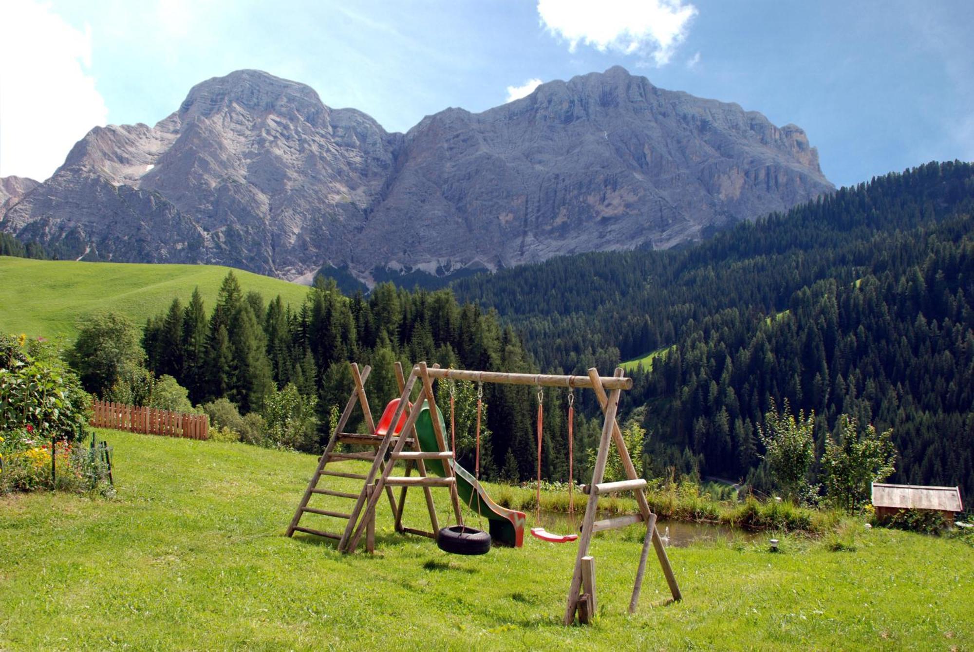 Appartamenti Maierhof La Valle Kültér fotó